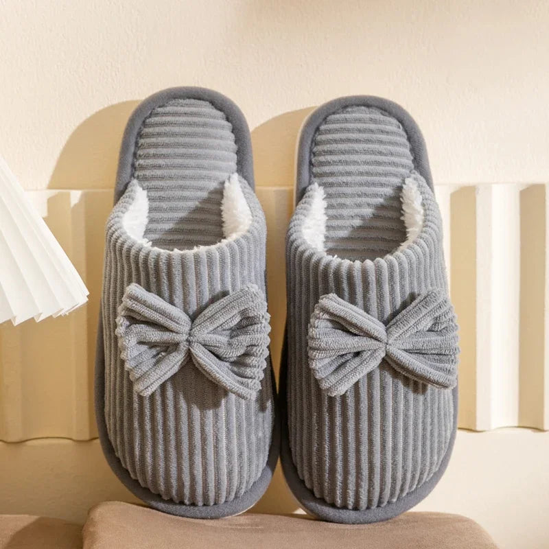 Bow slippers