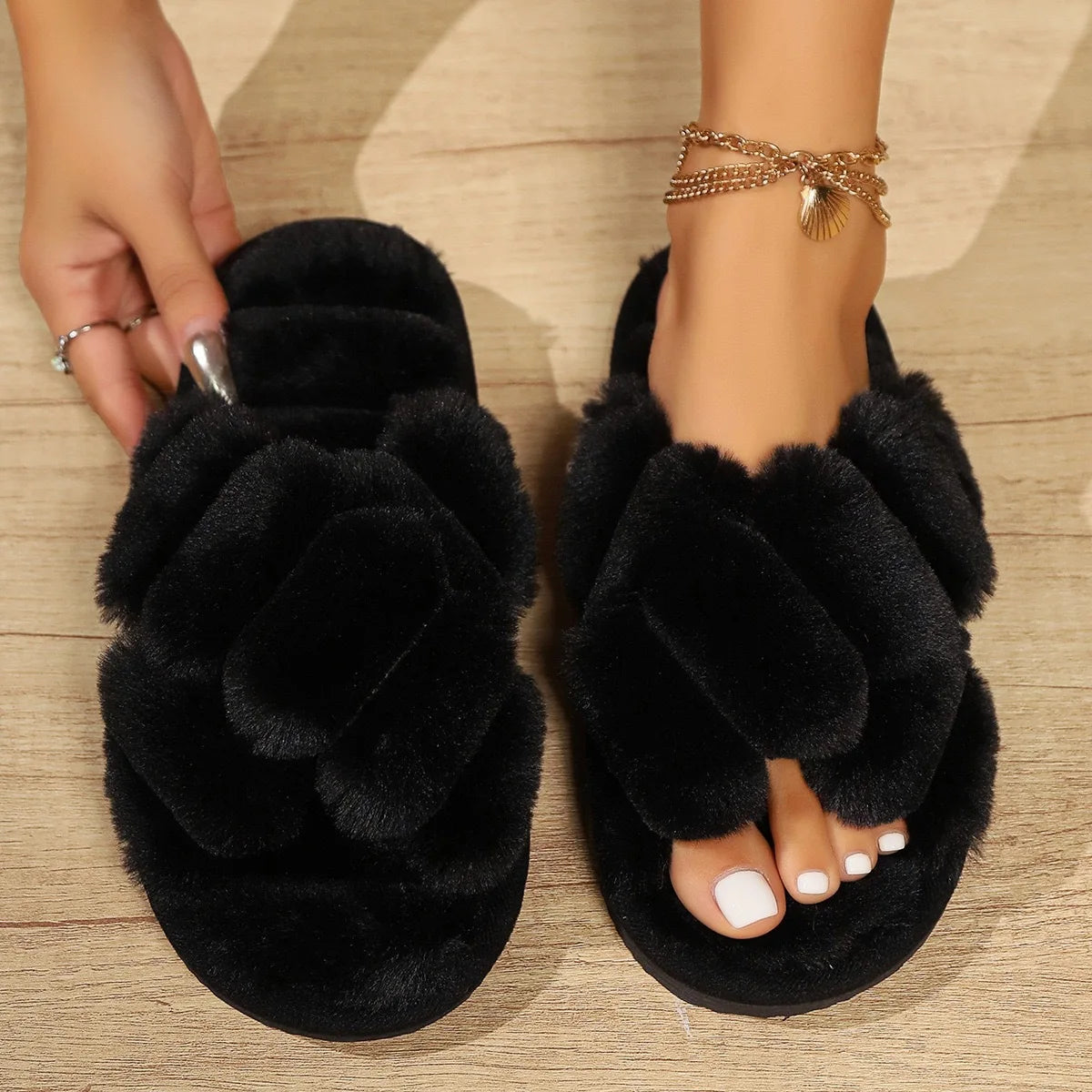 Big cross slippers